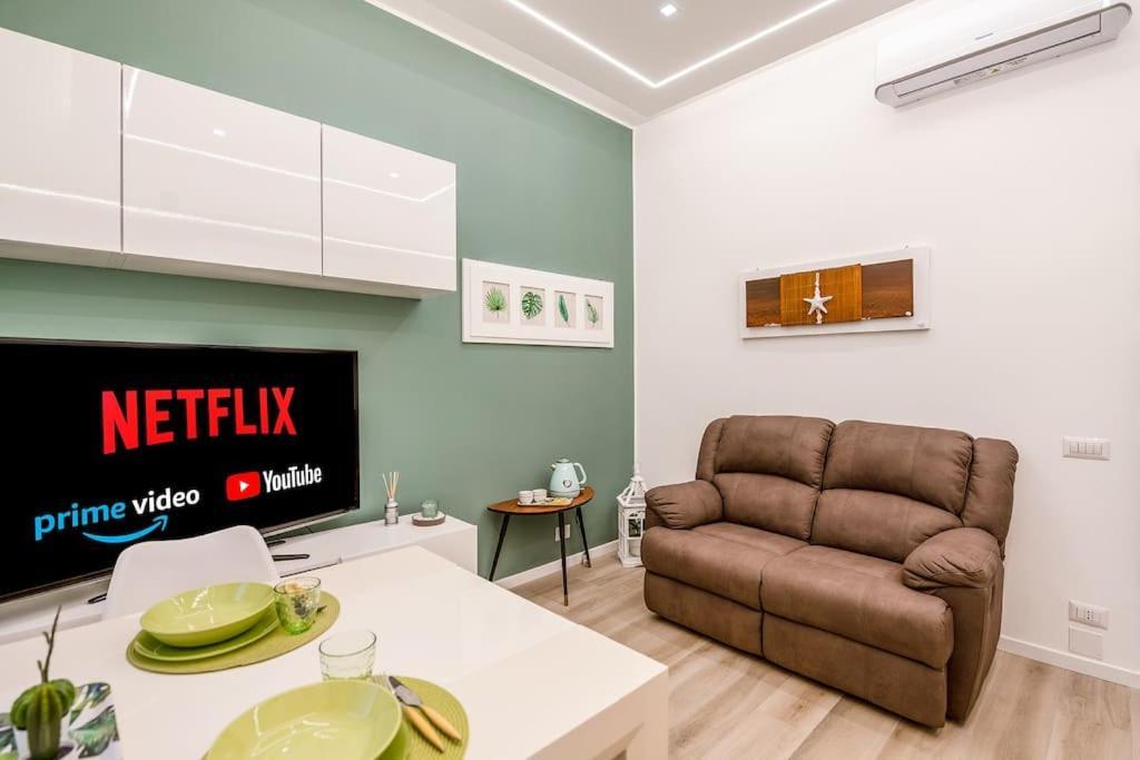 Linate Airport Elegant Suite,Tram 1 Minute Away Милано Екстериор снимка